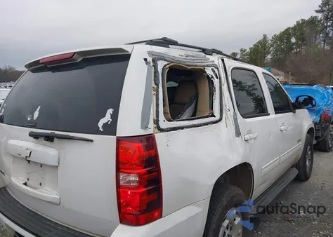 2013 Chevrolet Tahoe Lt из США, поврежденный, VIN 1GNSCBE05DR208615